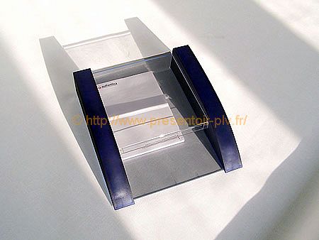 presentoir-produits-pharmaceutiques-beaute-19.jpg