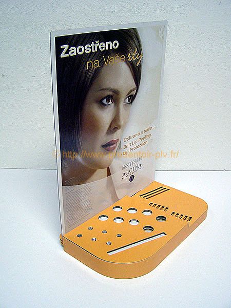presentoir-produits-pharmaceutiques-beaute-49.jpg