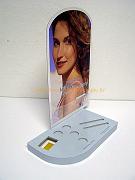 presentoir-produits-pharmaceutiques-beaute-52